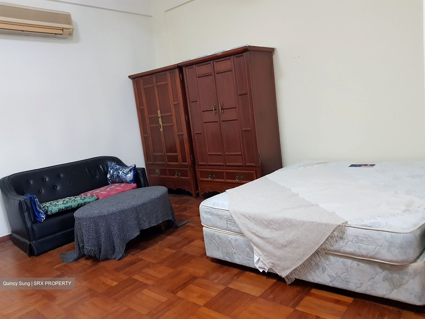 Onan Road (D15), Terrace #423103131